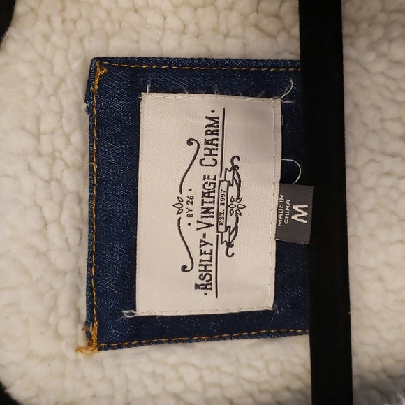 Ashley Vintage Charm oversize lined jean coat - Picture 2 of 4